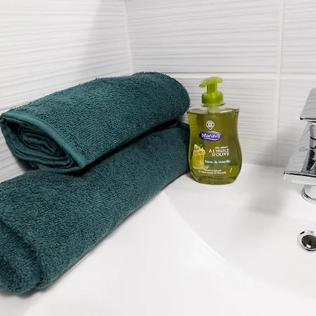 La Savane - Comme A La Maison - *